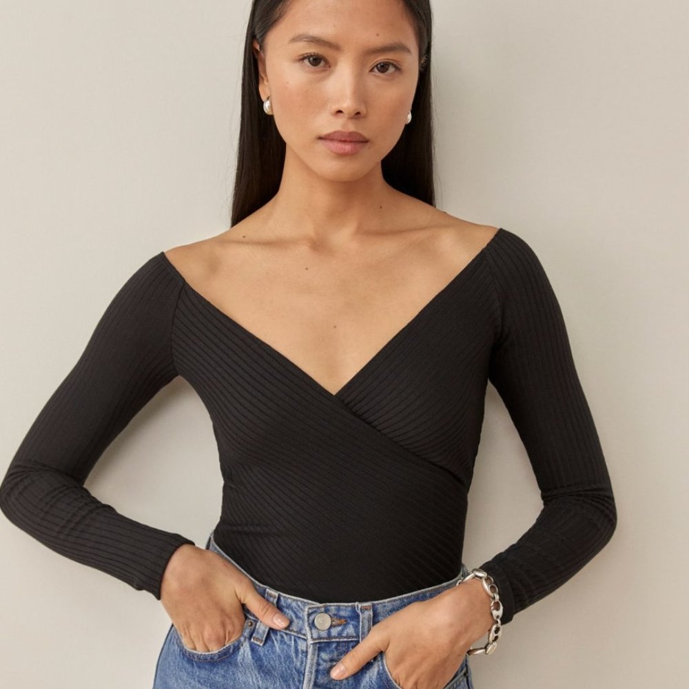 Reformation Minnie Knit Top (Size S, Black)